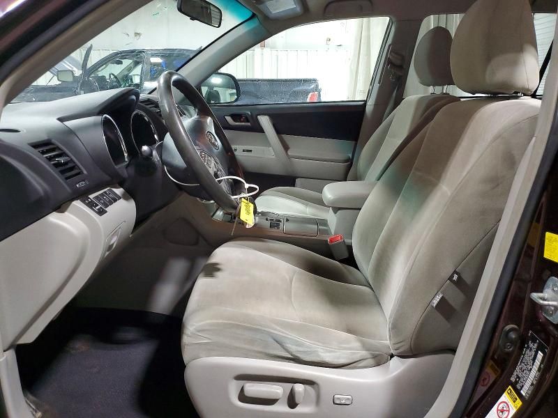 2011 Toyota Highlander Base