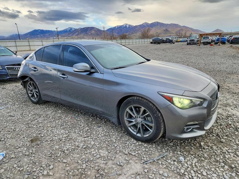 2017 Infinity Q50 Premium