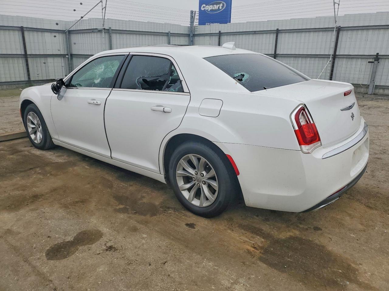 2016 Chrysler 300 Limited