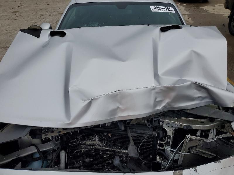 2009 Dodge Challenger se