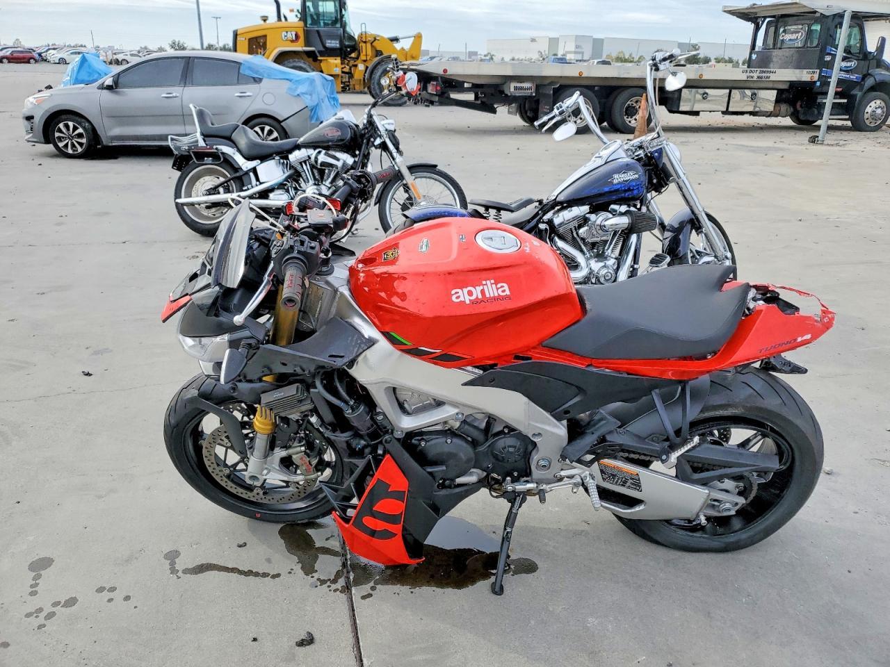 2024 Aprilia Tuono V4 1100