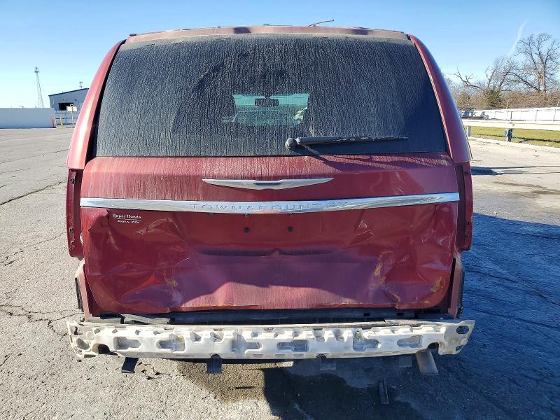 2016 Chrysler Town & Country Touring l