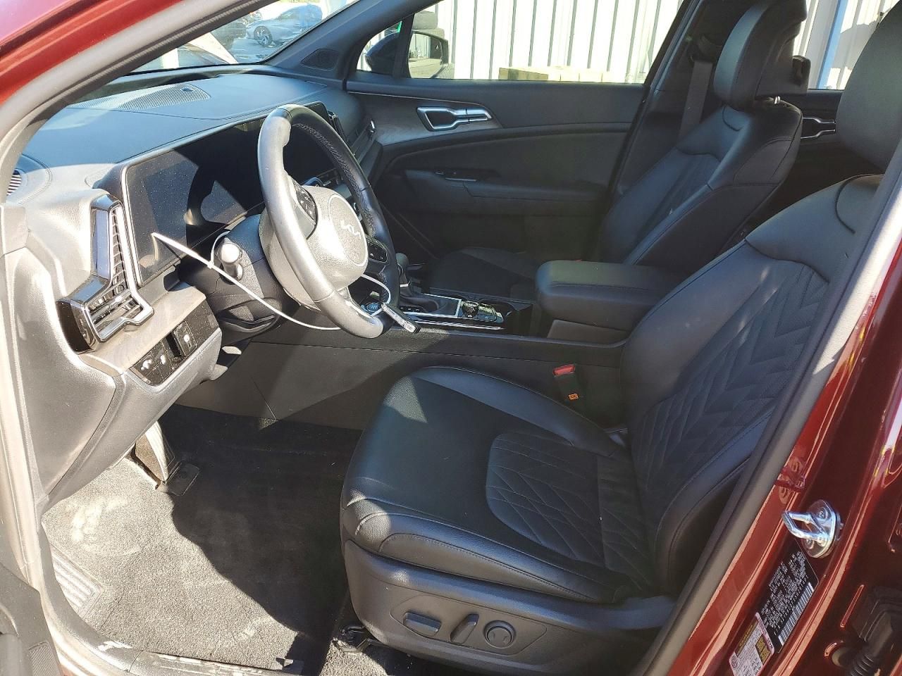 2025 KIA Sportage X-line