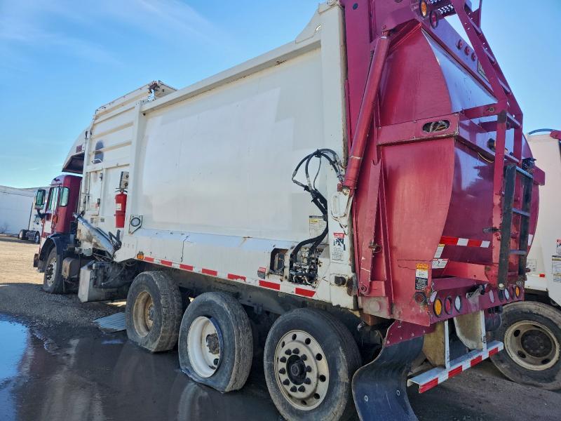 2017 Peterbilt 320 Refuse Truck