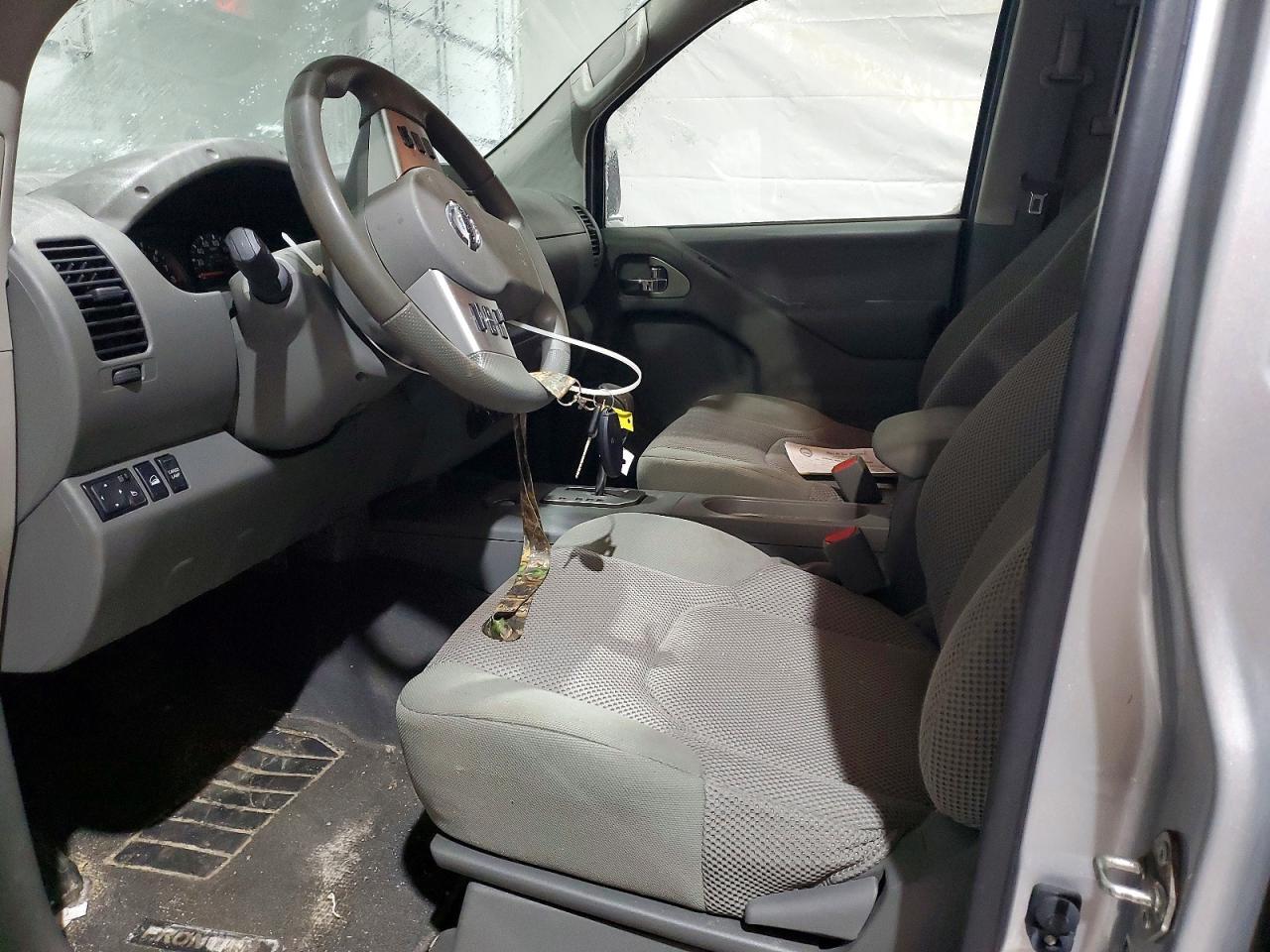 2020 Nissan Frontier SV