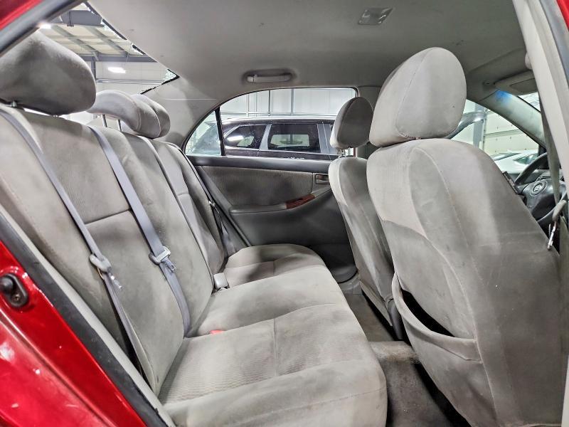 2005 Toyota Corolla le