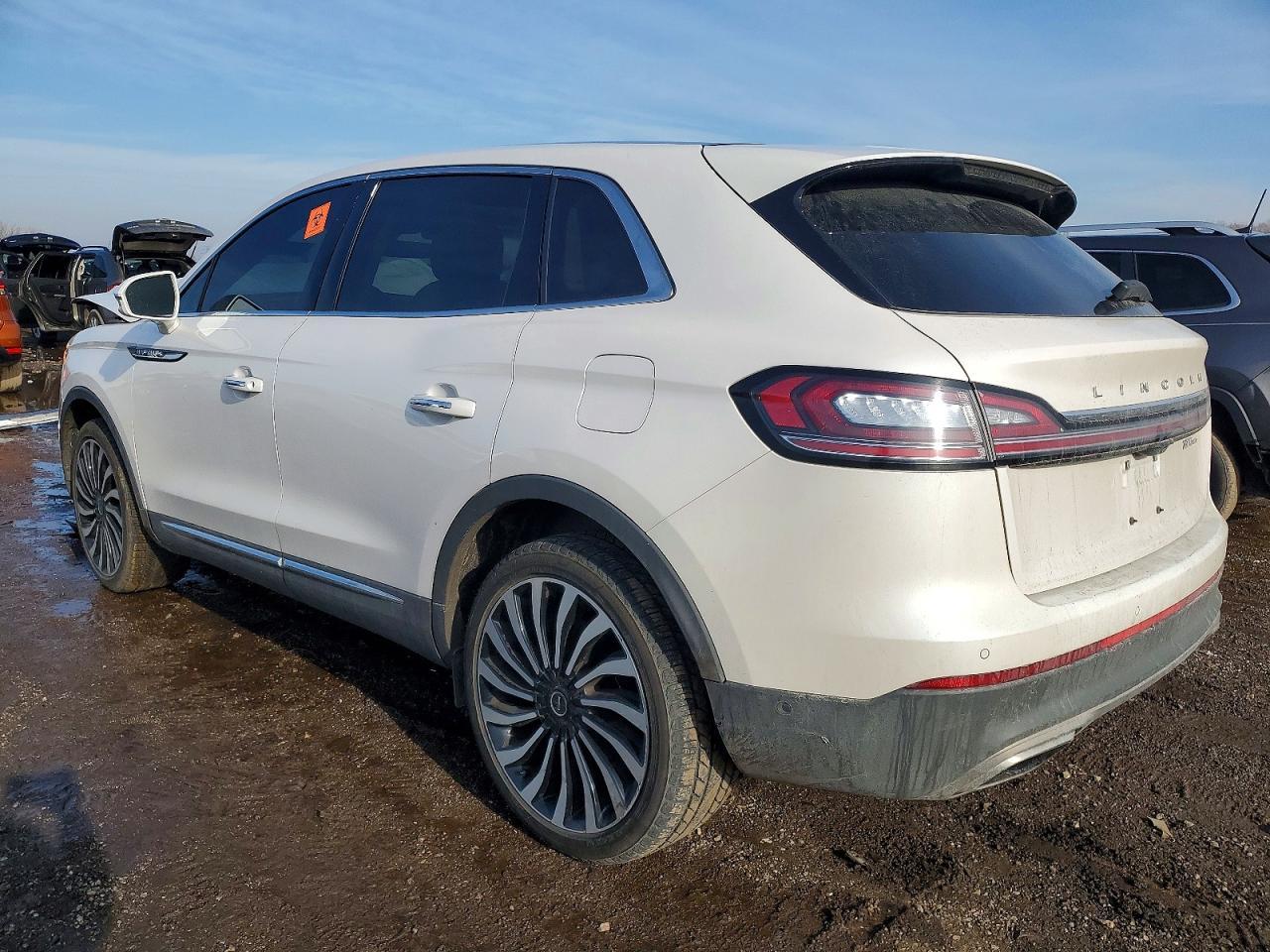 2019 Lincoln Nautilus Black Label