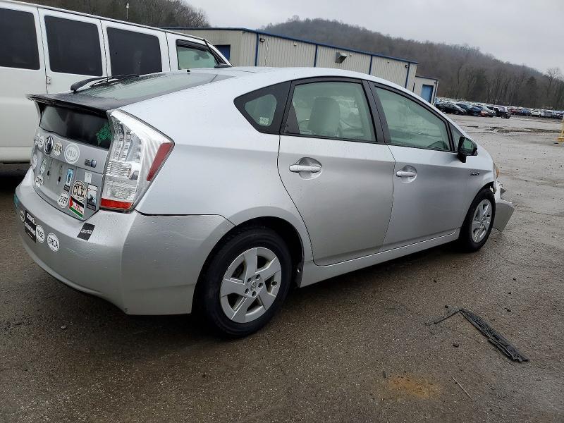 2011 Toyota Prius Three