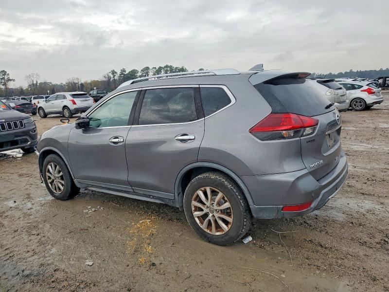 2019 Nissan Rogue sv