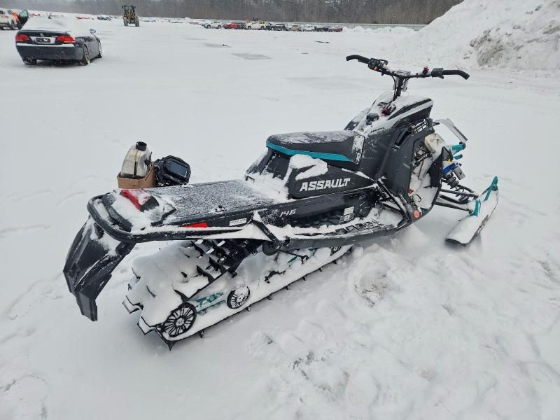 2025 Polaris Switchback