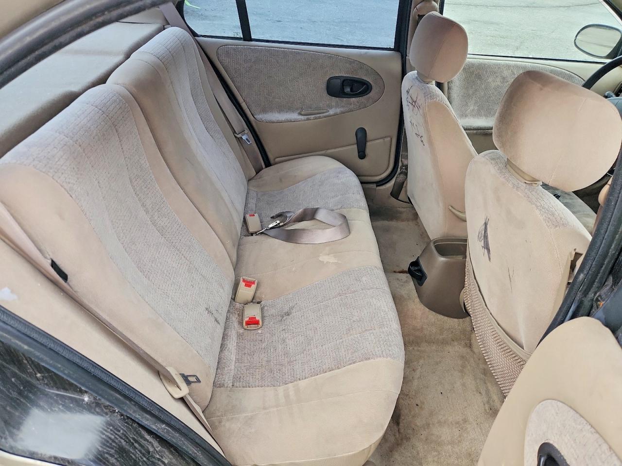 1998 Saturn SL2