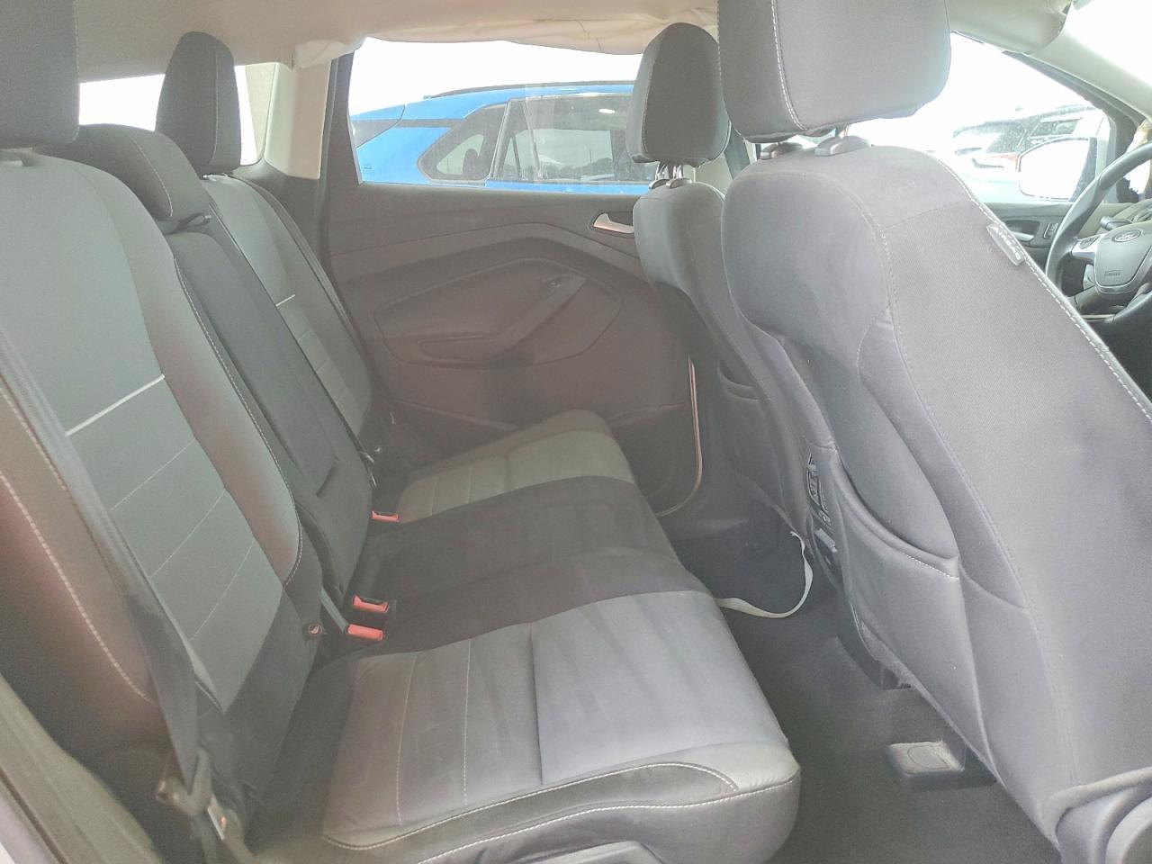 2015 Ford Escape se
