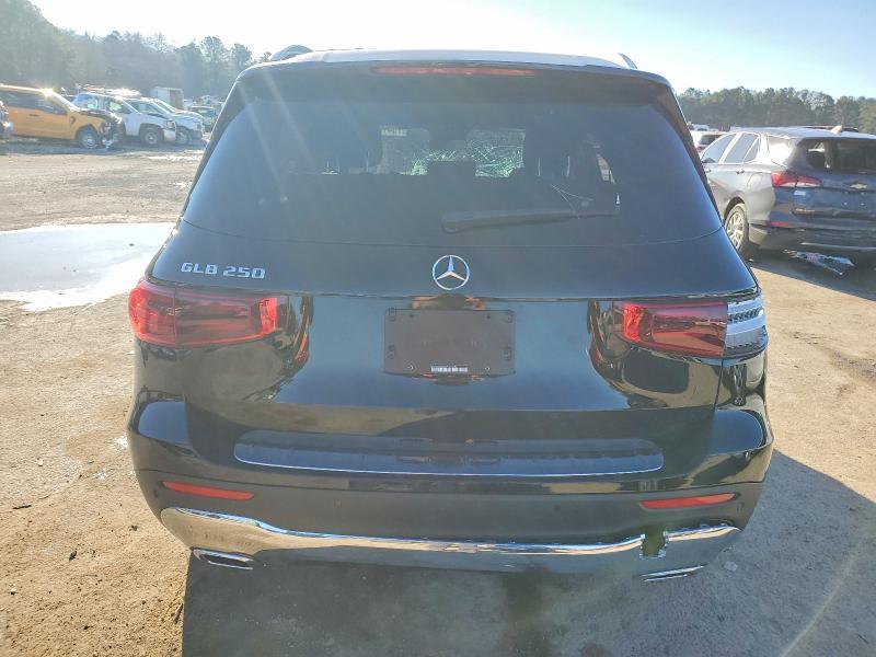 2025 Mercedes-Benz Glb 250