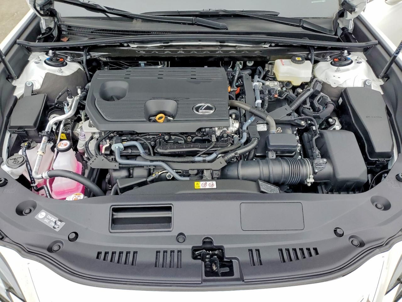 2025 Lexus Es 300h Base