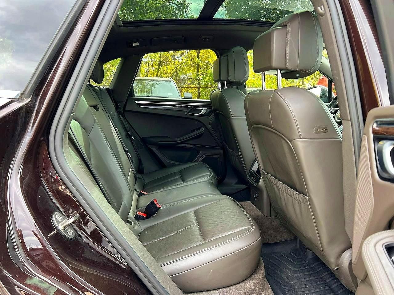 2015 Porsche Macan s