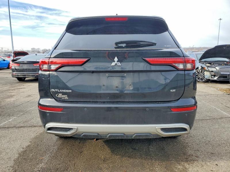 2023 Mitsubishi Outlander se