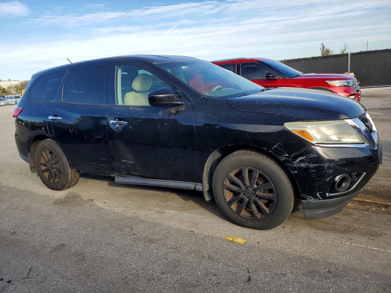 2014 Nissan Pathfinder s