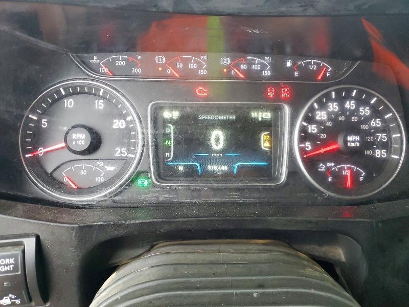 2022 International RH613 Semi Truck