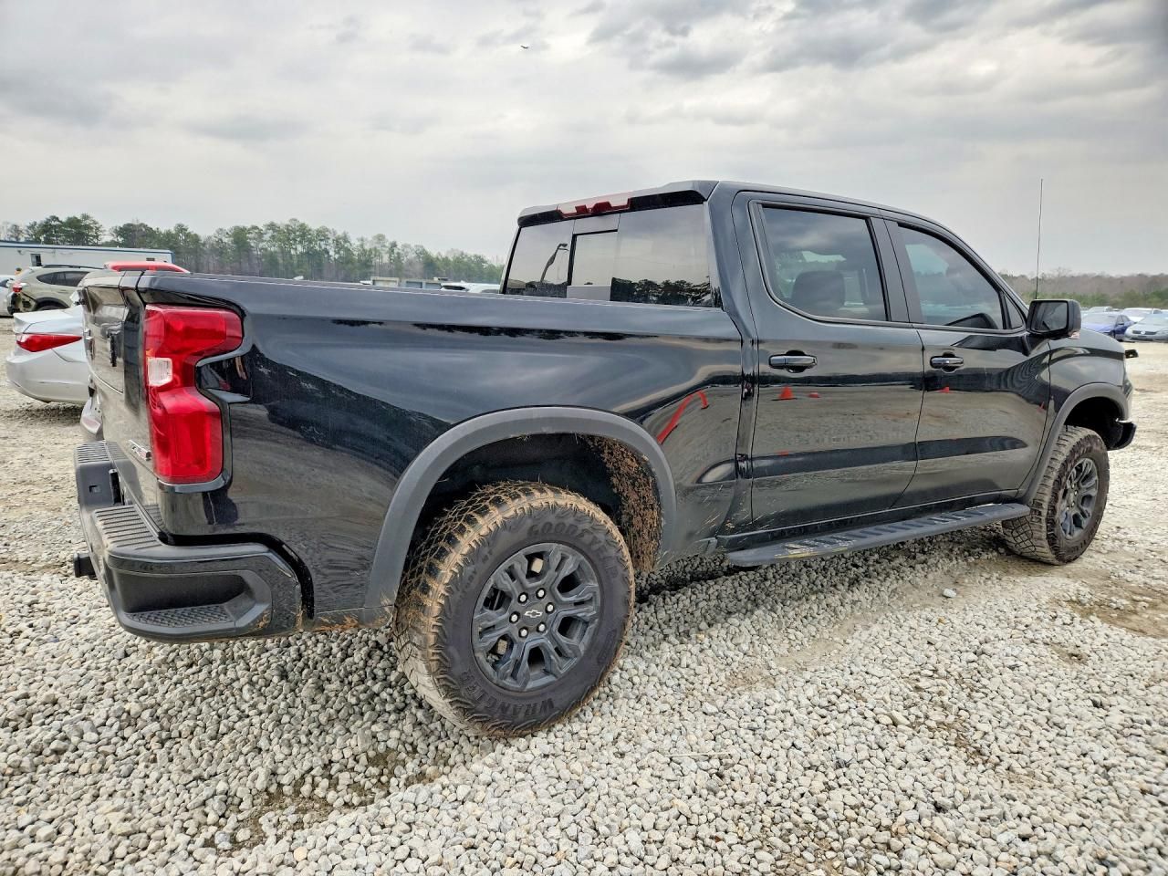 2023 Chevrolet Silverado K1500 ZR2