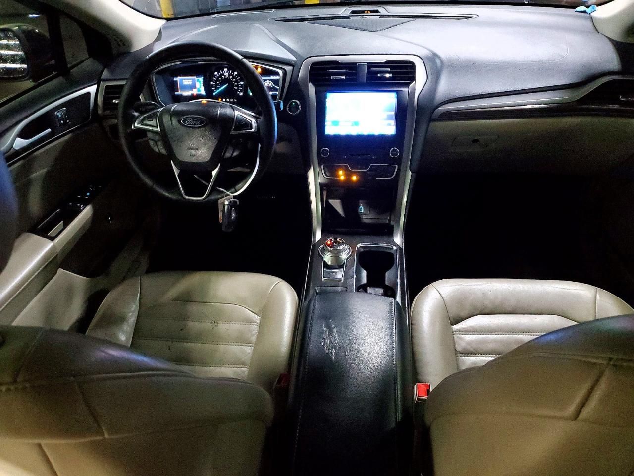 2018 Ford Fusion se Hybrid