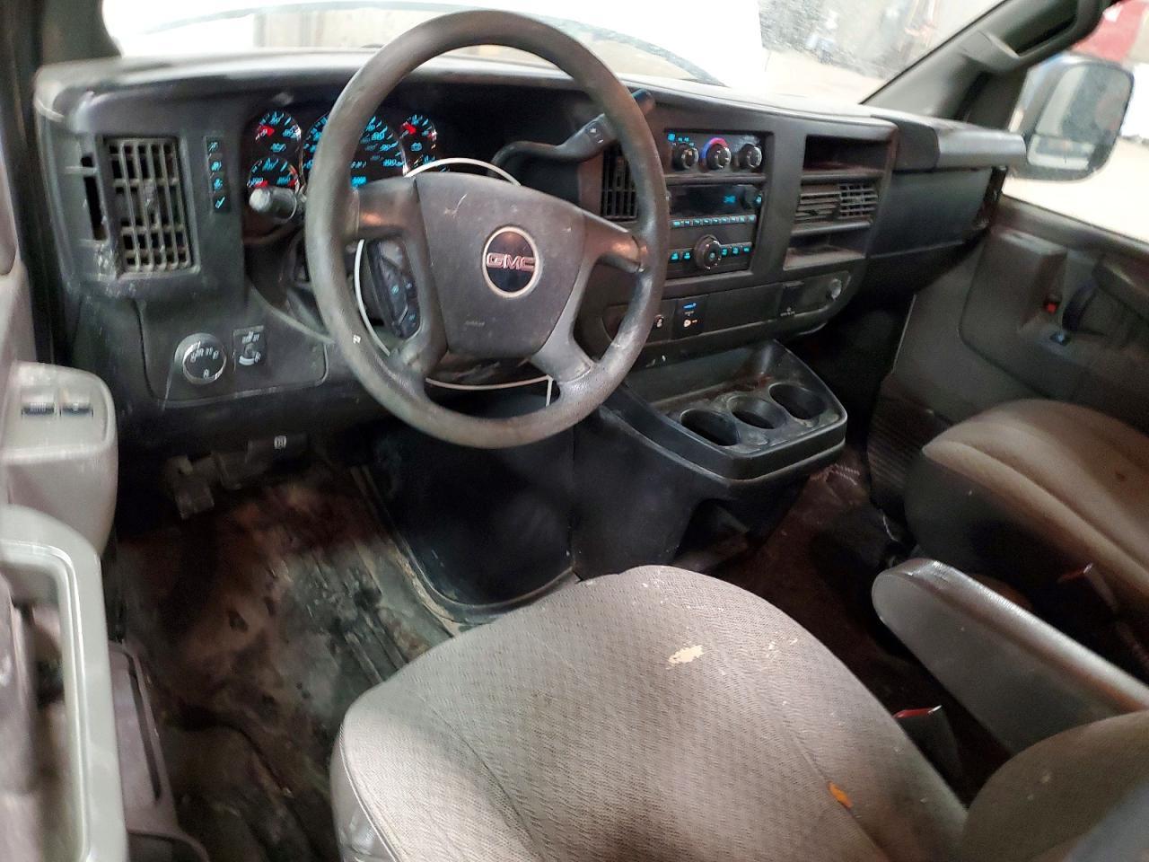 2017 GMC Savana G2500