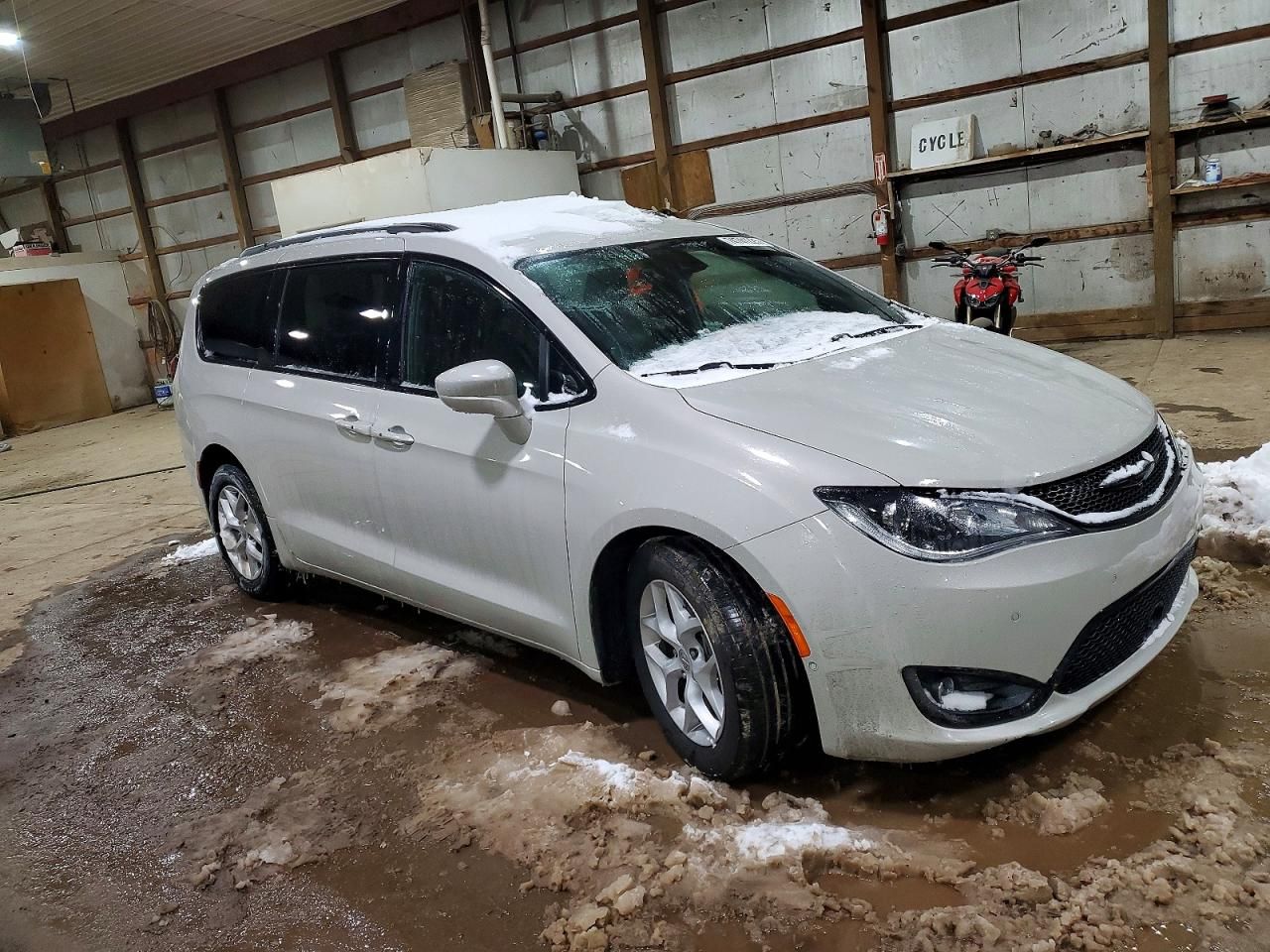2019 Chrysler Pacifica Touring l