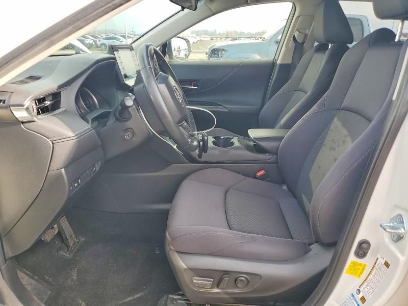 2021 Toyota Venza le