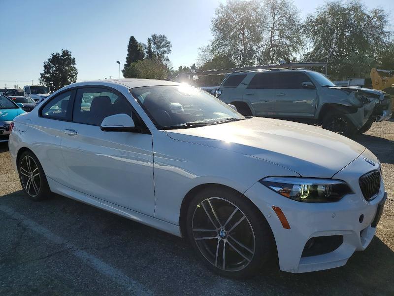 2020 BMW 230i