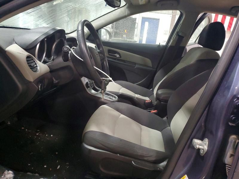 2013 Chevrolet Cruze ls