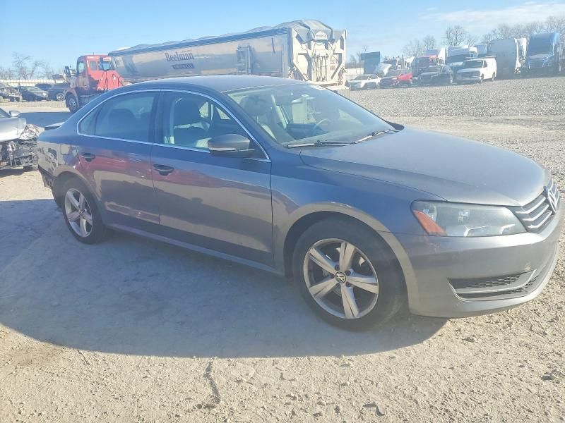 2013 Volkswagen Passat se