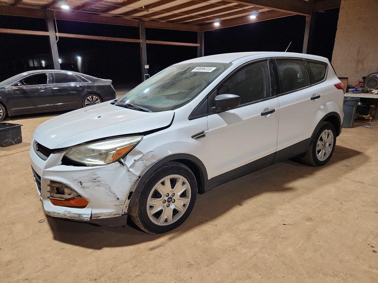 2016 Ford Escape s