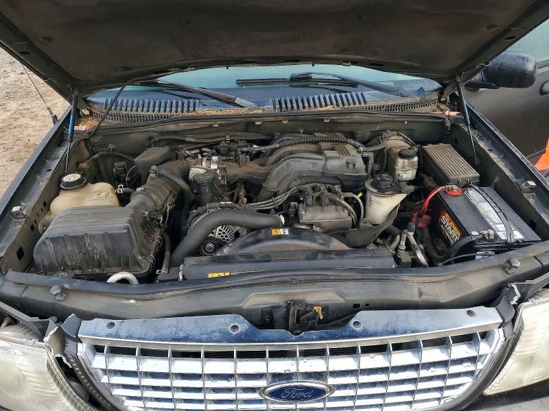 2005 Ford Explorer xlt