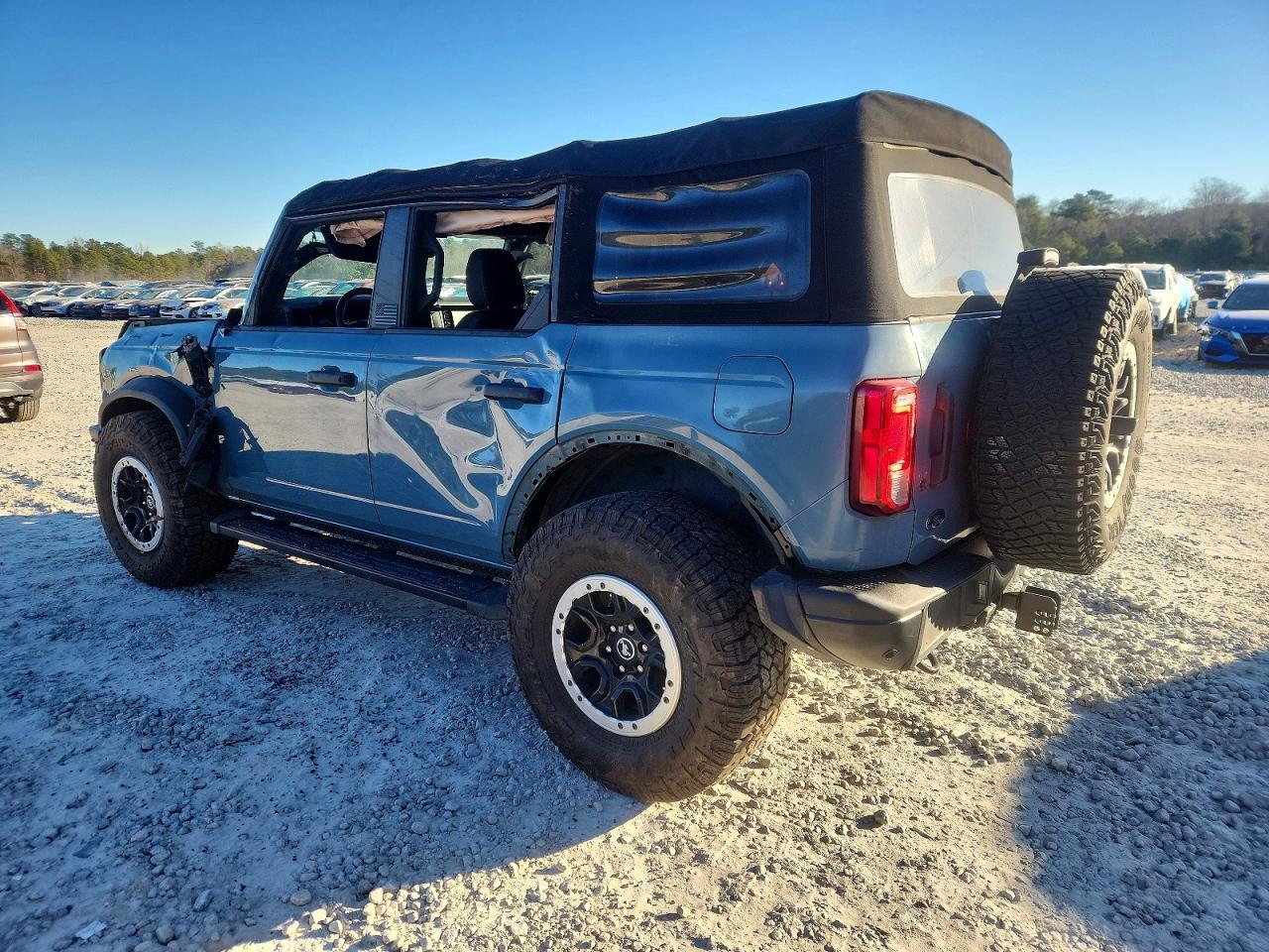2021 Ford Bronco Base