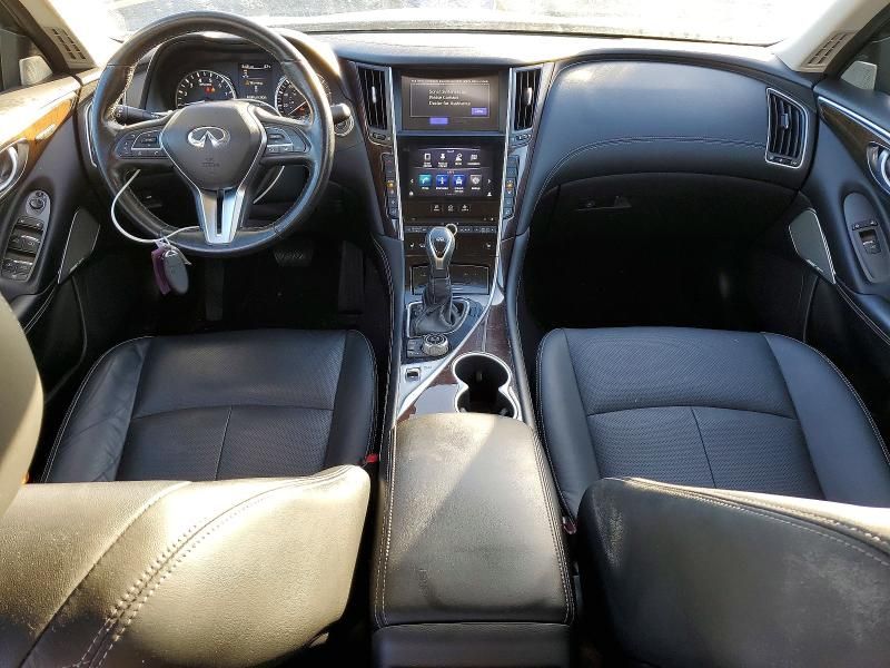 2018 Infiniti Q50 Luxe