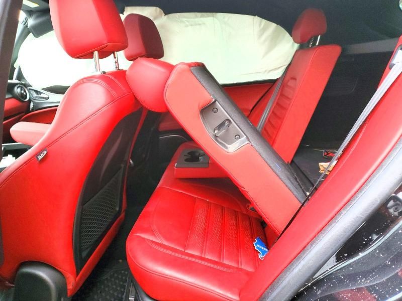 2018 Alfa Romeo Stelvio ti Sport