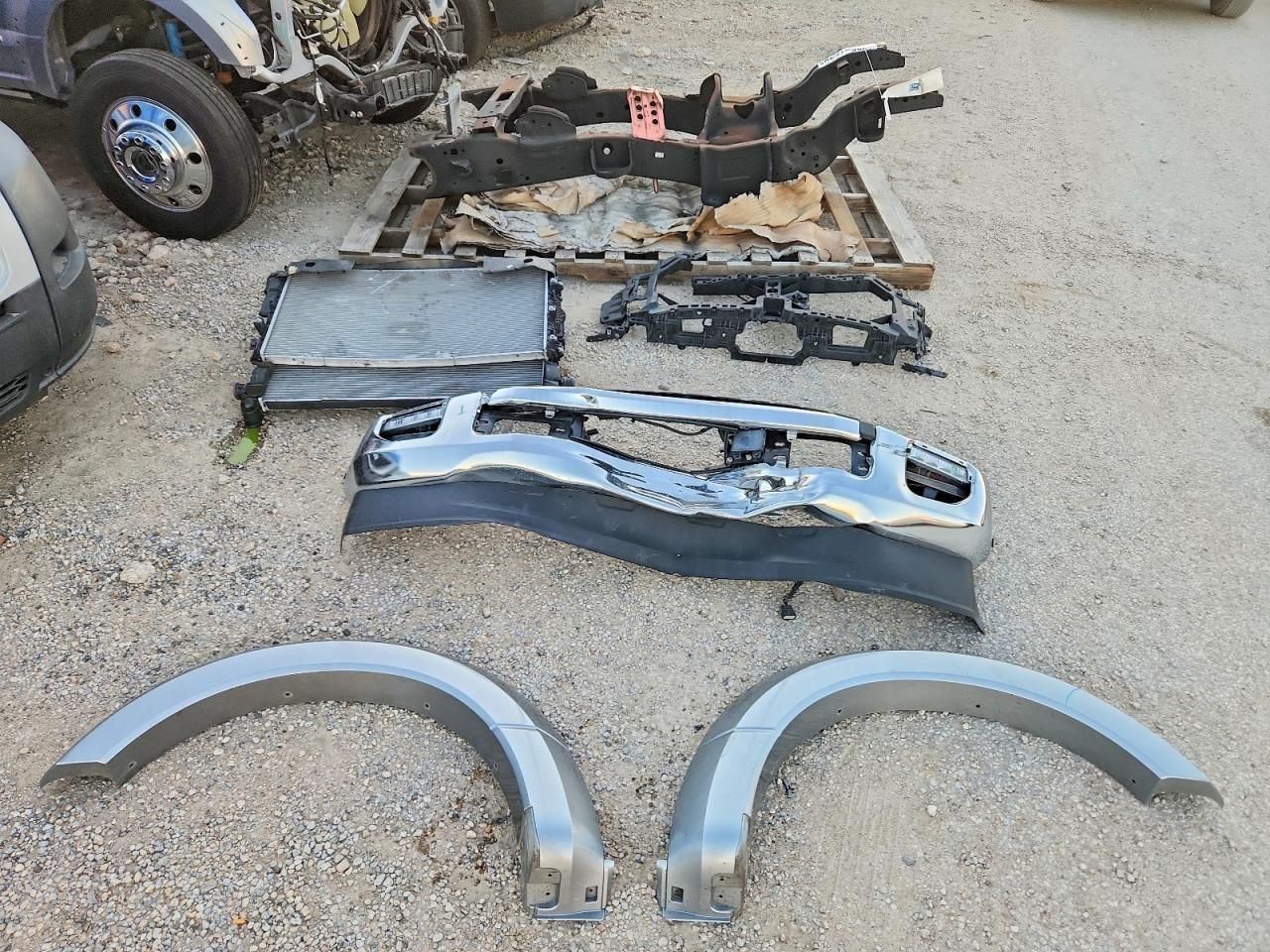 2022 Ford Super Duty F-450 W/D