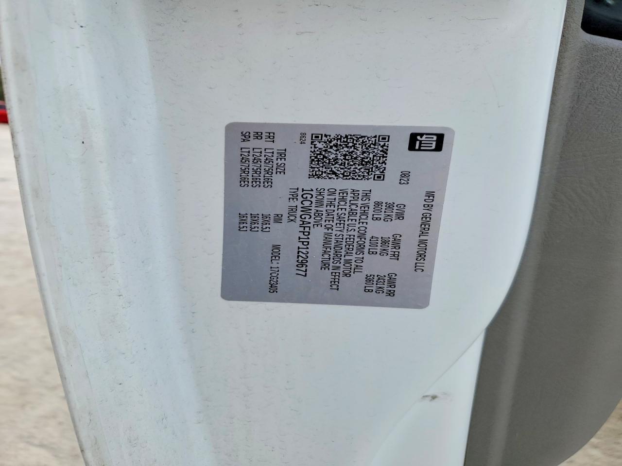 2023 Chevrolet Express G2500