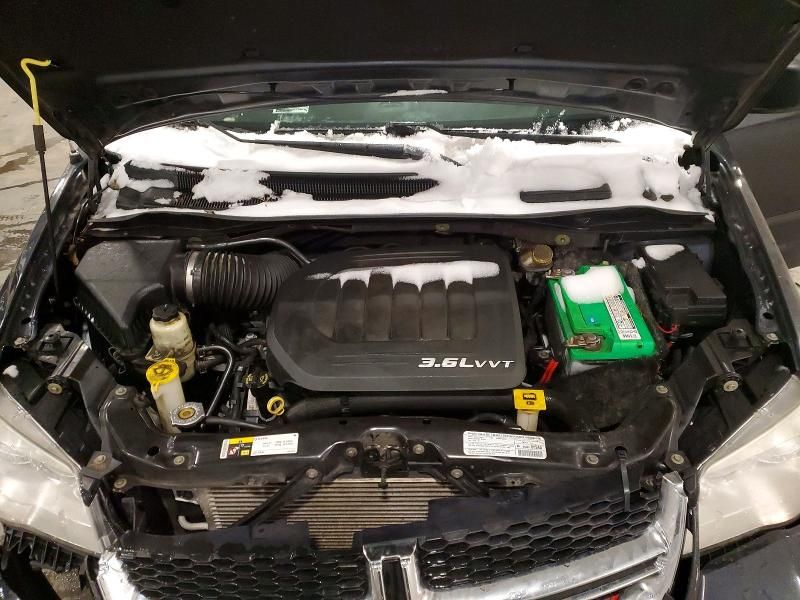 2013 Dodge Grand Caravan se