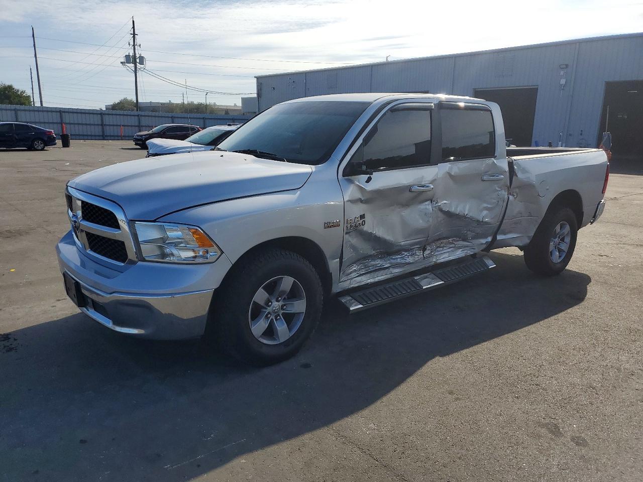 2019 Dodge RAM 1500 Classic SLT