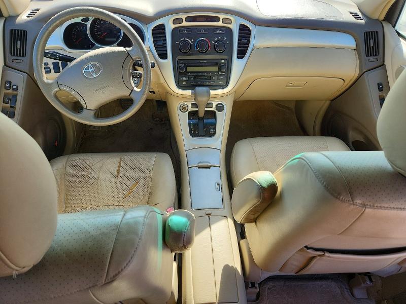 2004 Toyota Highlander Base