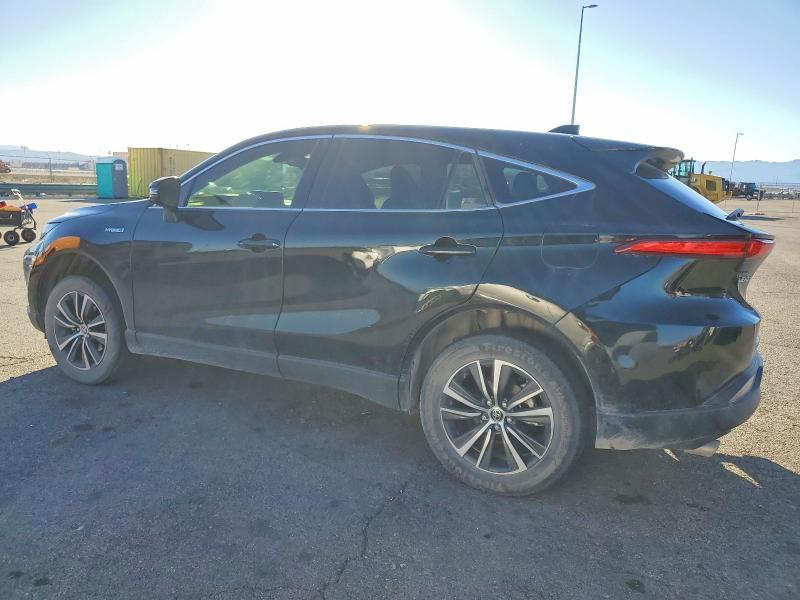 2021 Toyota Venza le