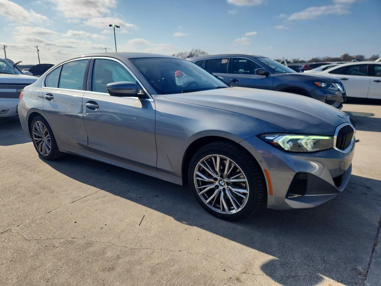 2024 BMW 330i