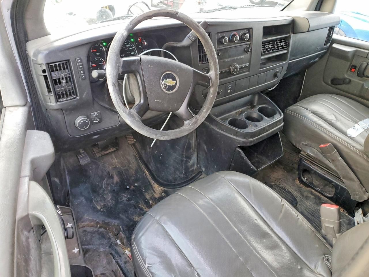 2011 Chevrolet Express 2500 Utility / Service Van