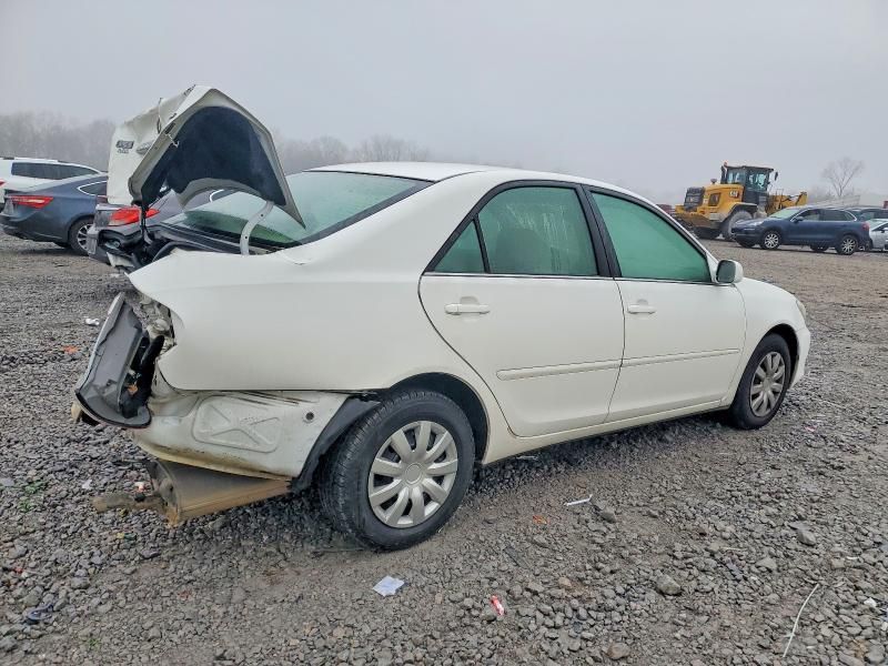 2005 Toyota Camry le