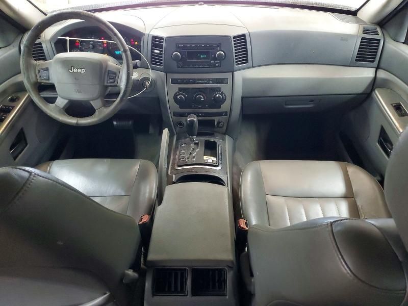 2006 Jeep Grand Cherokee Laredo