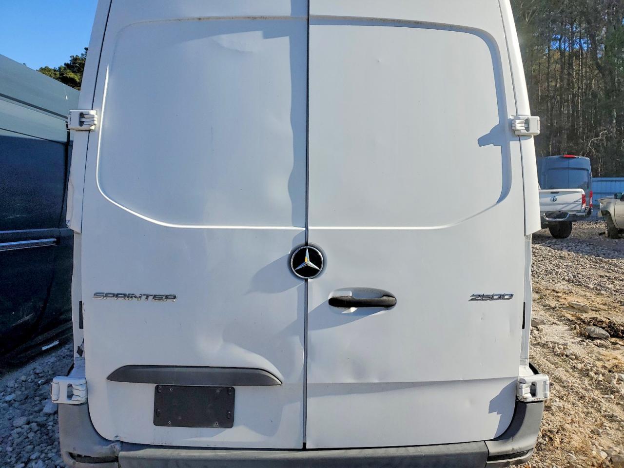 2021 Mercedes-Benz Sprinter 2500