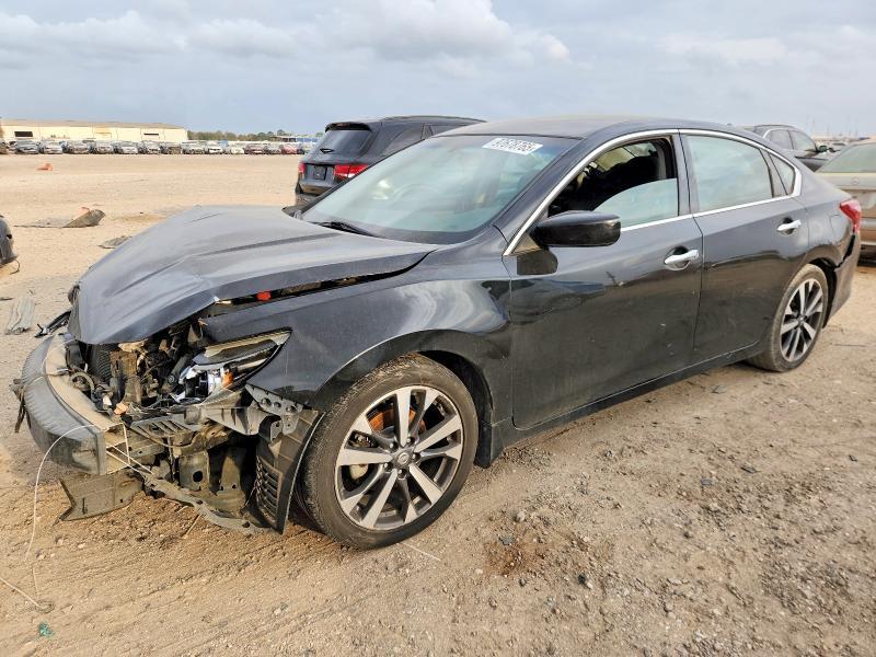 2017 Niss Altima 2.5 sr