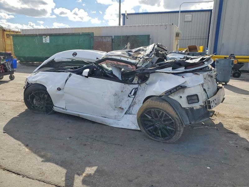 2014 Nissan 370z Base