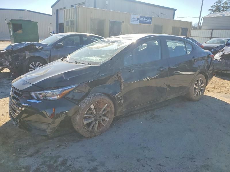 2025 Nissan Versa sv