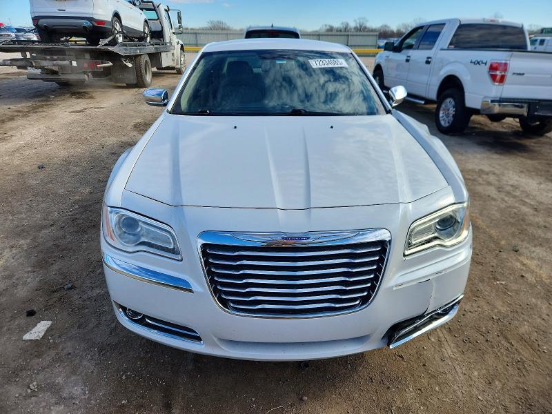 2012 Chrysler 300 Limited